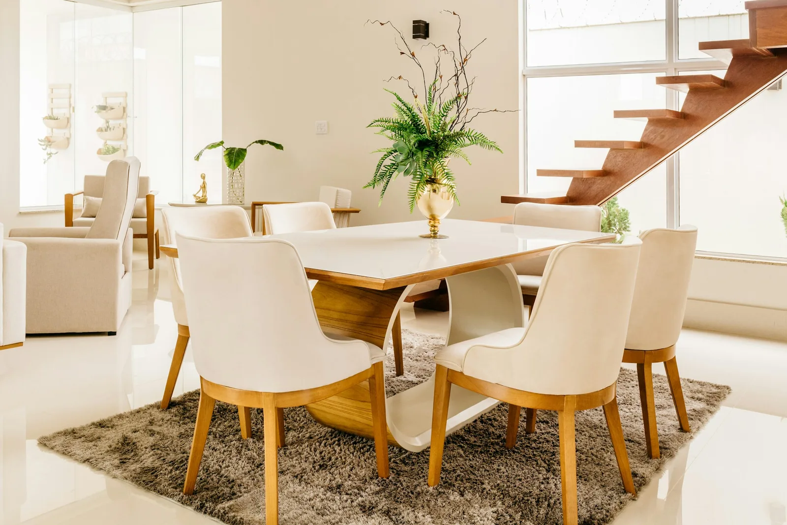 Sheesham Six-Seater Dining Set